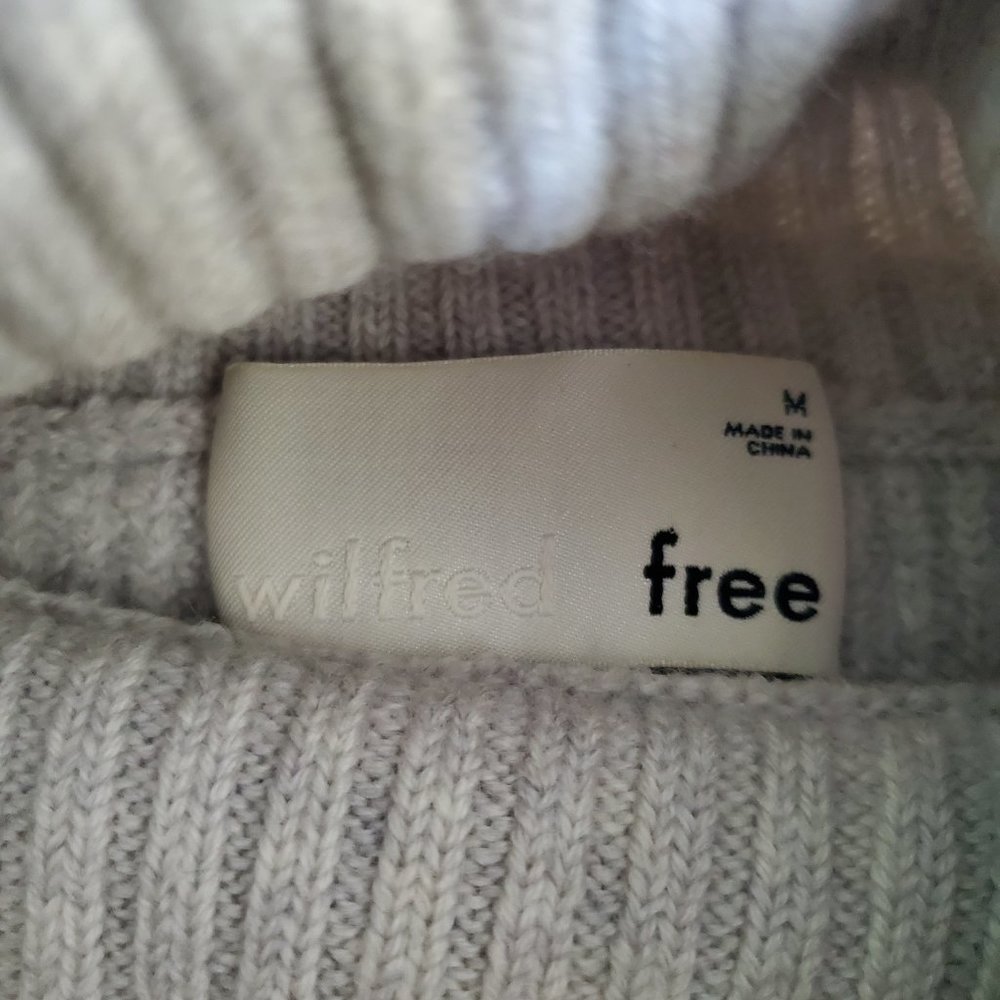 WILFRED FREE | Aritzia Asianna 100% Merino Wool Cream Turtleneck Sweater (M) - Picture 9 of 12